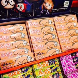 Illustration for article titled Japanese Snacks Don't Get Odder Than This